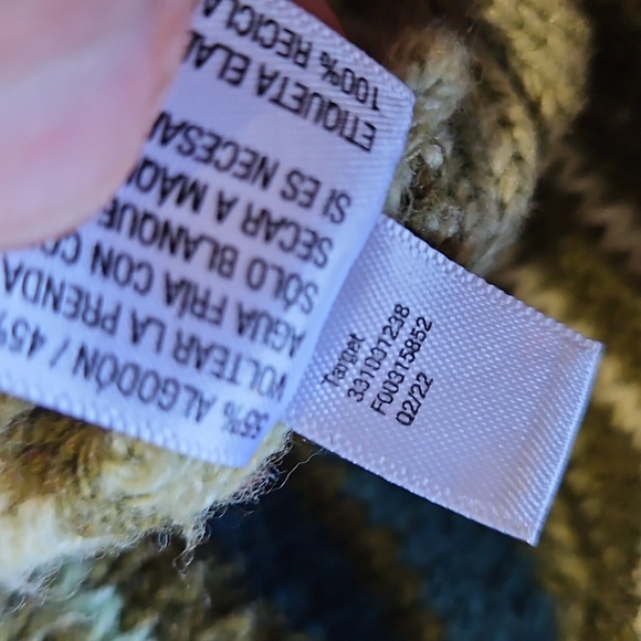 Wild Fable Men's Green, Yellow, & Blue Striped Crewneck Sweater - Size XL - Picture 5 of 7